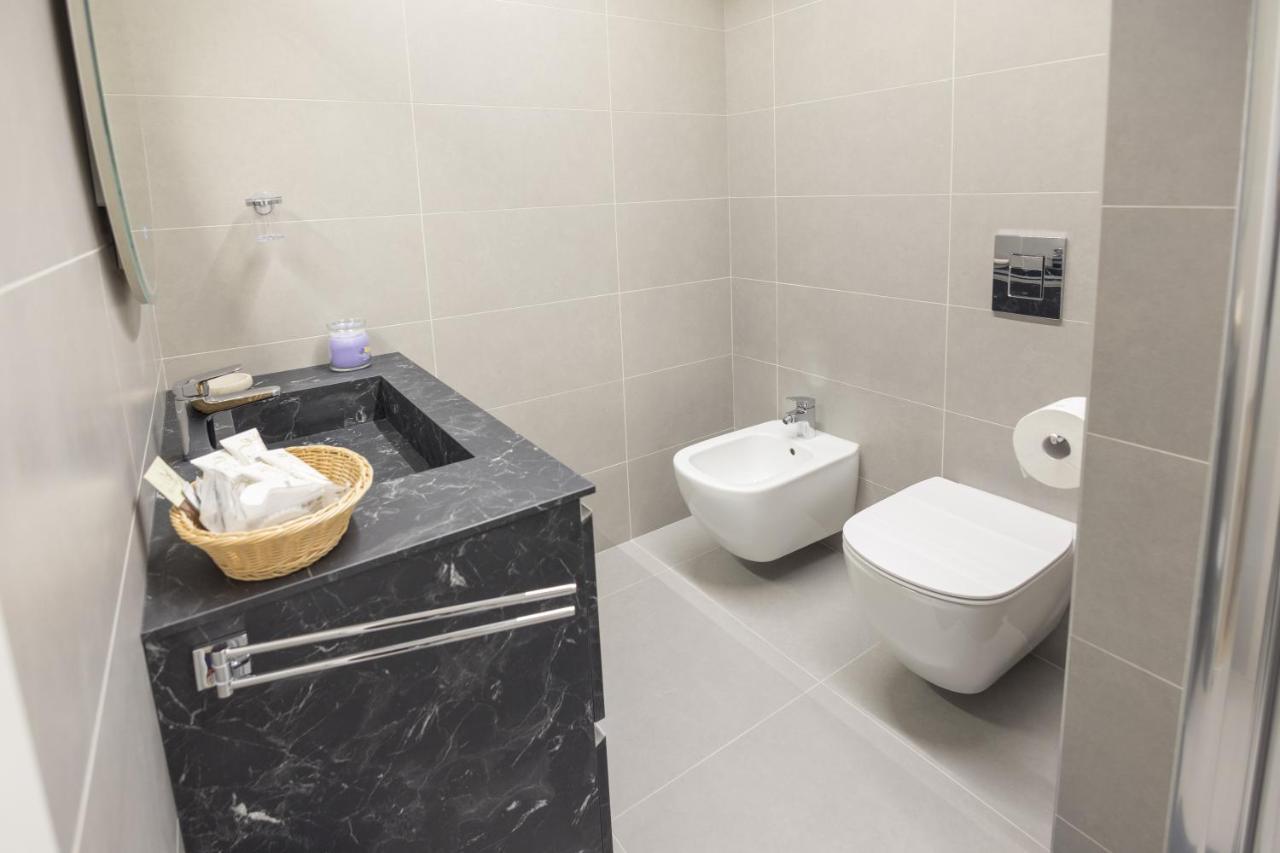 شقة Loft La Sedia Rossa - Centro Storico ميلان المظهر الخارجي الصورة