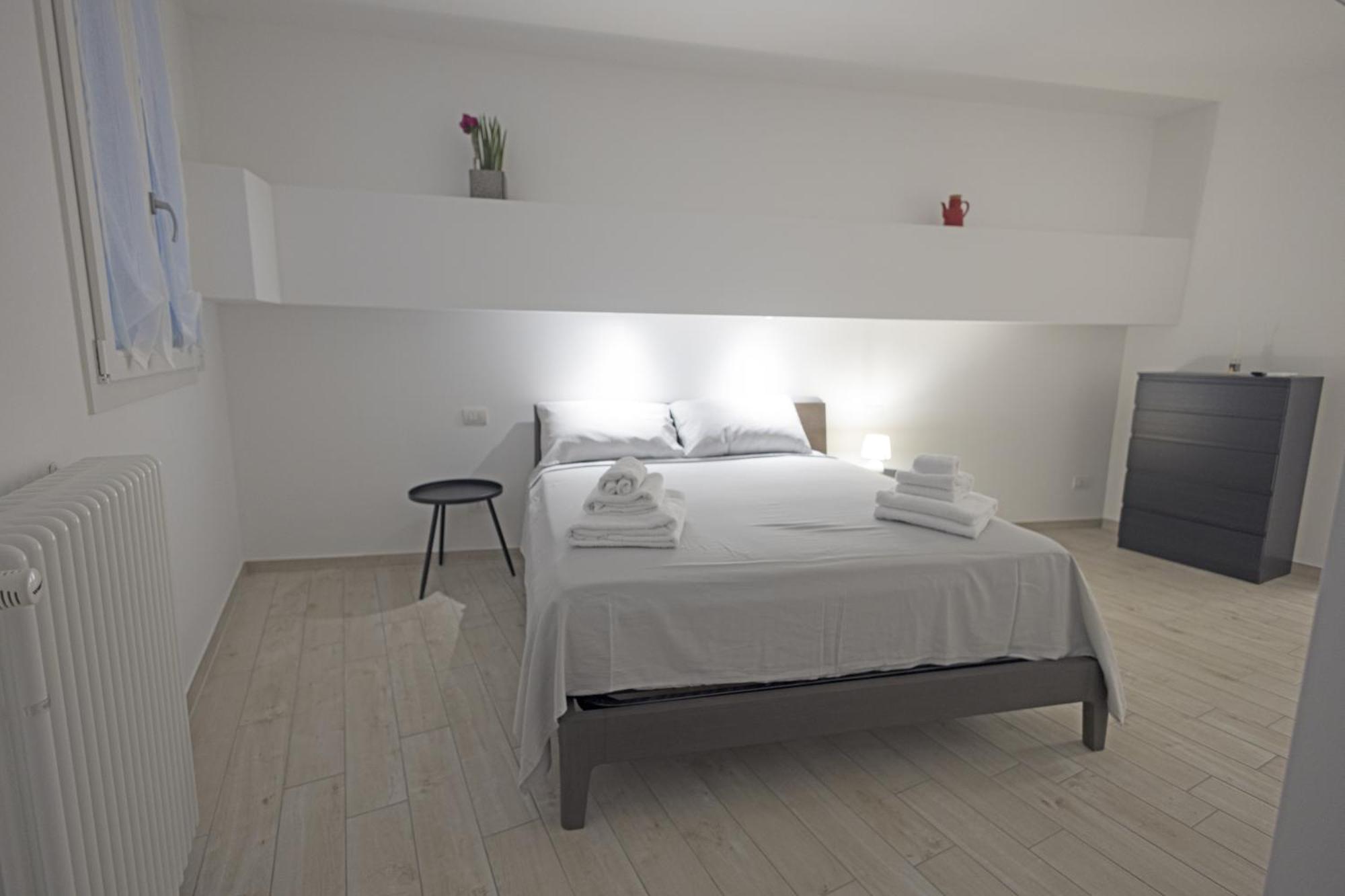 شقة Loft La Sedia Rossa - Centro Storico ميلان المظهر الخارجي الصورة