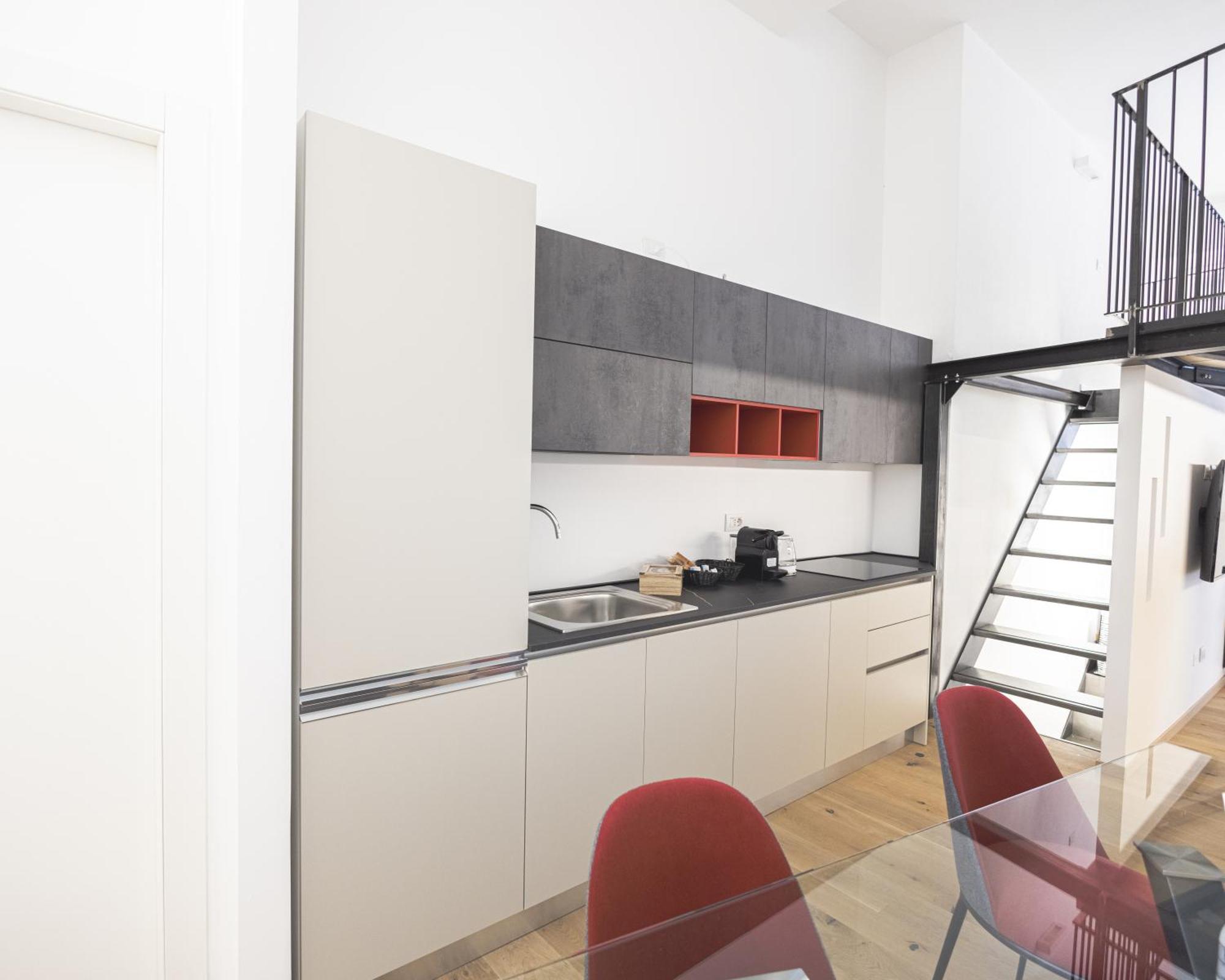 شقة Loft La Sedia Rossa - Centro Storico ميلان المظهر الخارجي الصورة